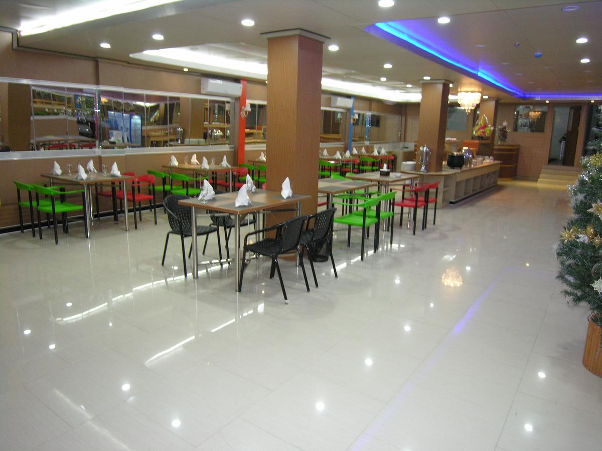 Hotel Delima 반자르마신 외부 사진